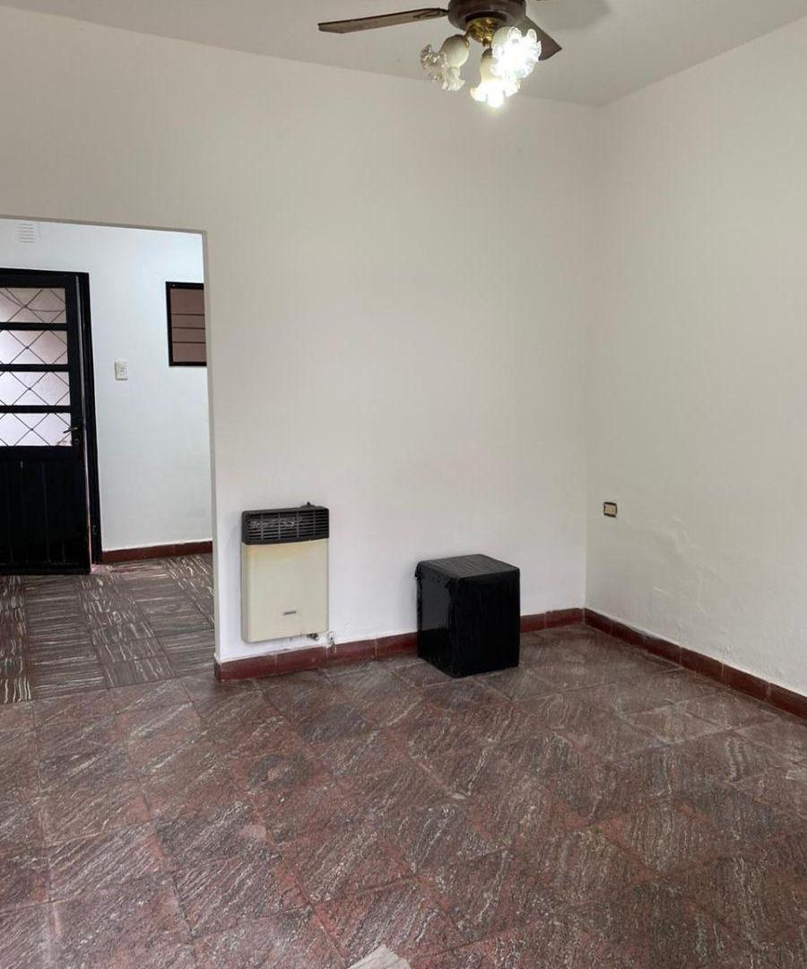 Foto de Alquiler de casa al Frente en Quilmes B. La Florida Calle 846 1213, imagen 5