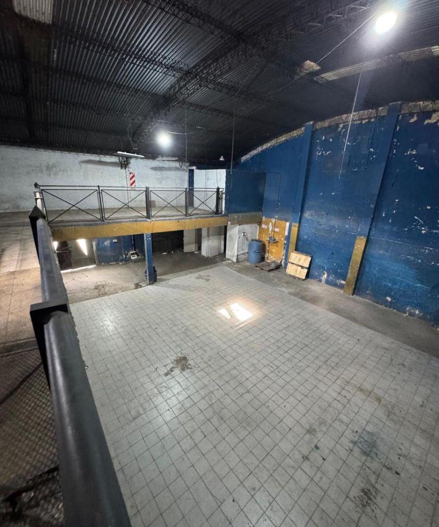 Foto de Alquiler salon Comercial Camino General Belgrano y CaLLE 850 a mts de, imagen 3