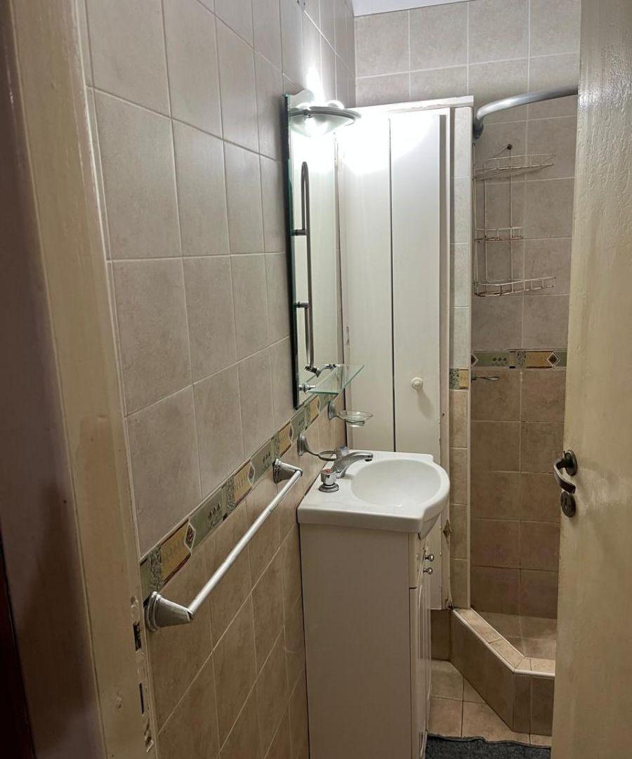 Foto de Alquiler Casa tipo Departamento Amueblado con cochera. en Quilmes, imagen 5