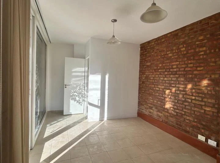 Alquiler Local en Zona Centro-Este 5
