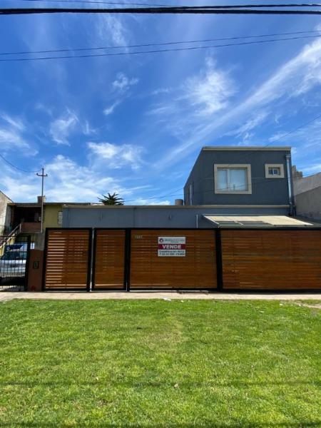 Casa con 230 m² en venta con 3 dormitorios en Caisamar