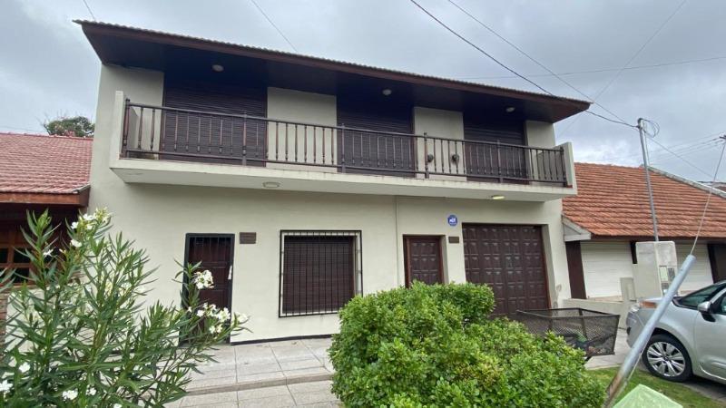 Foto de En primer pìso,Casa de 115 m² con 3 dormitorios en alquiler en Constitución, imagen 2