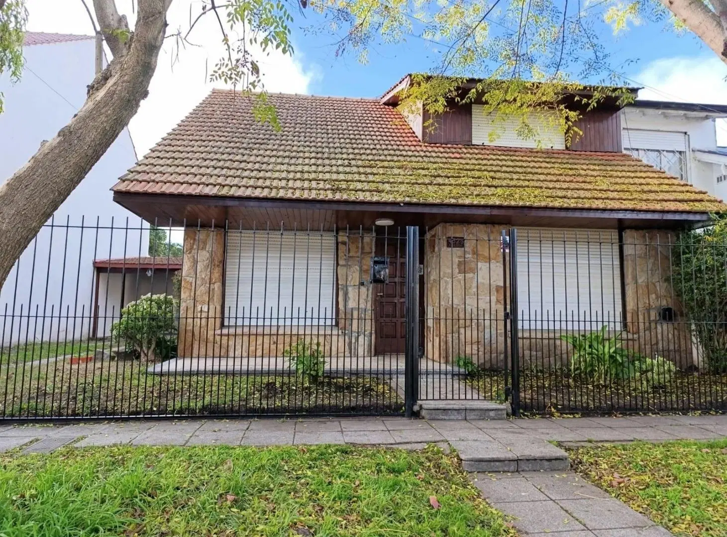 Casa en Alquiler en La Perla 1