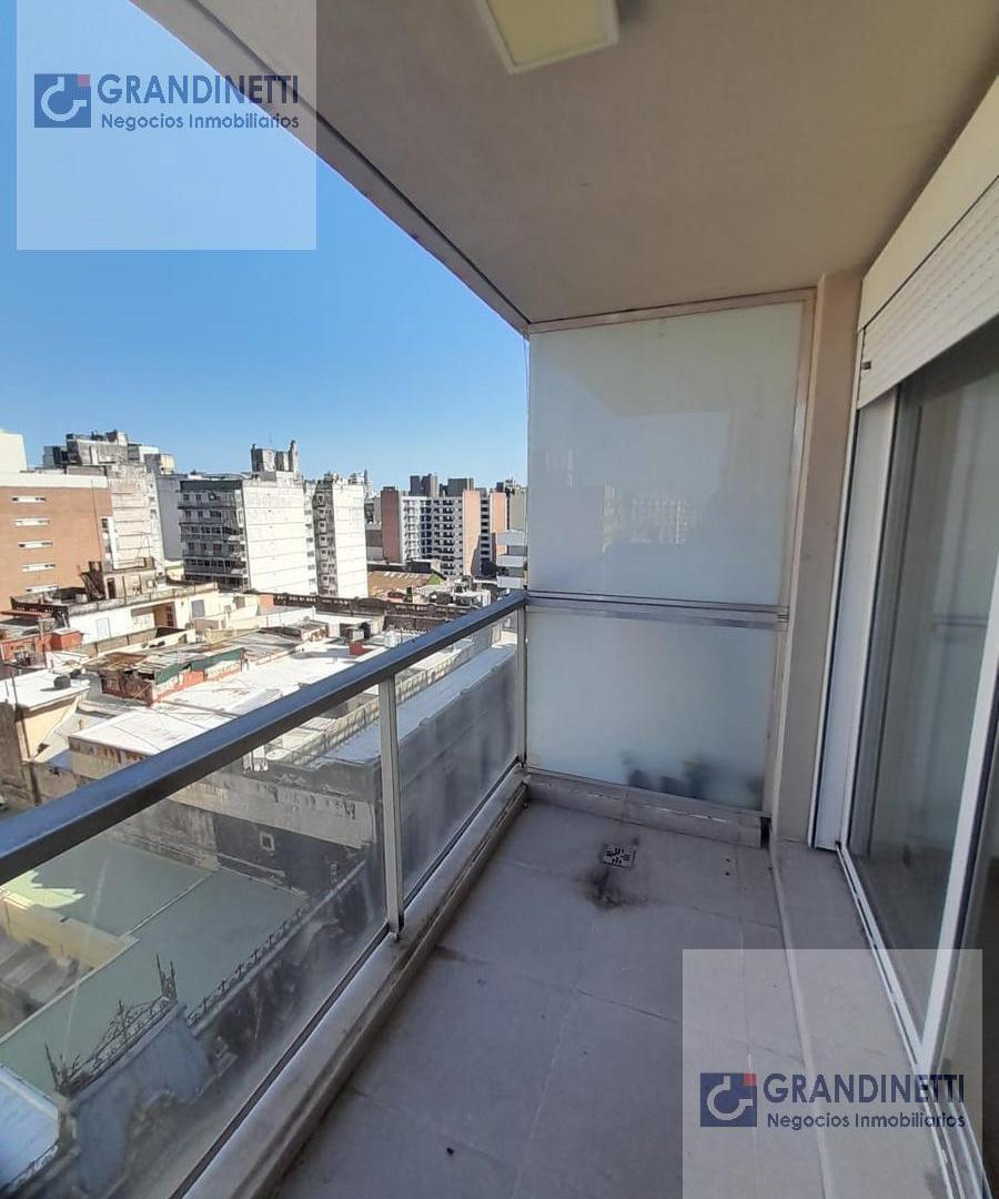 Foto de Amplio monoambiente con balcón, imagen 2
