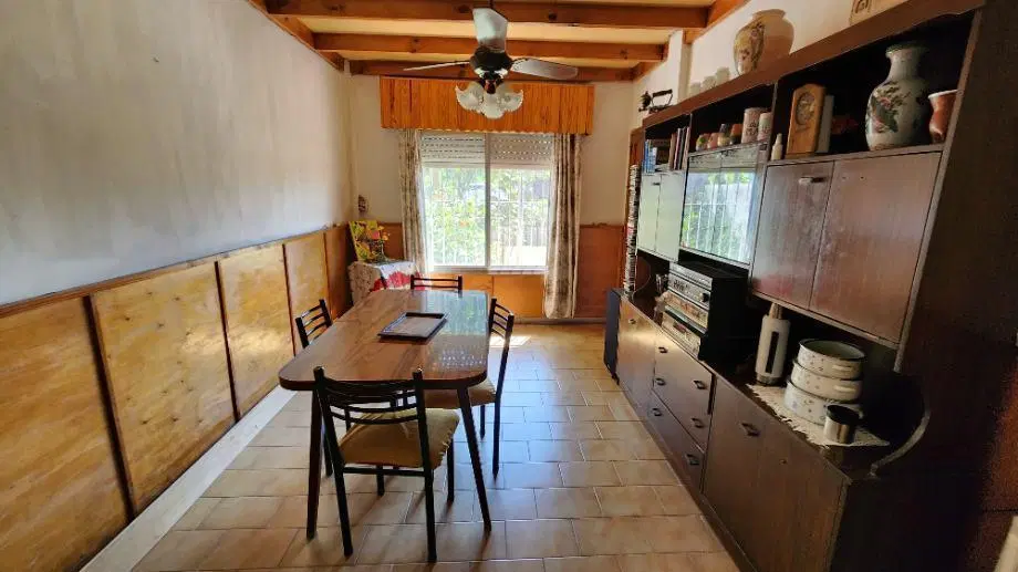 Casa en alquiler frente al parque industrial de Almirante Brown!! 3