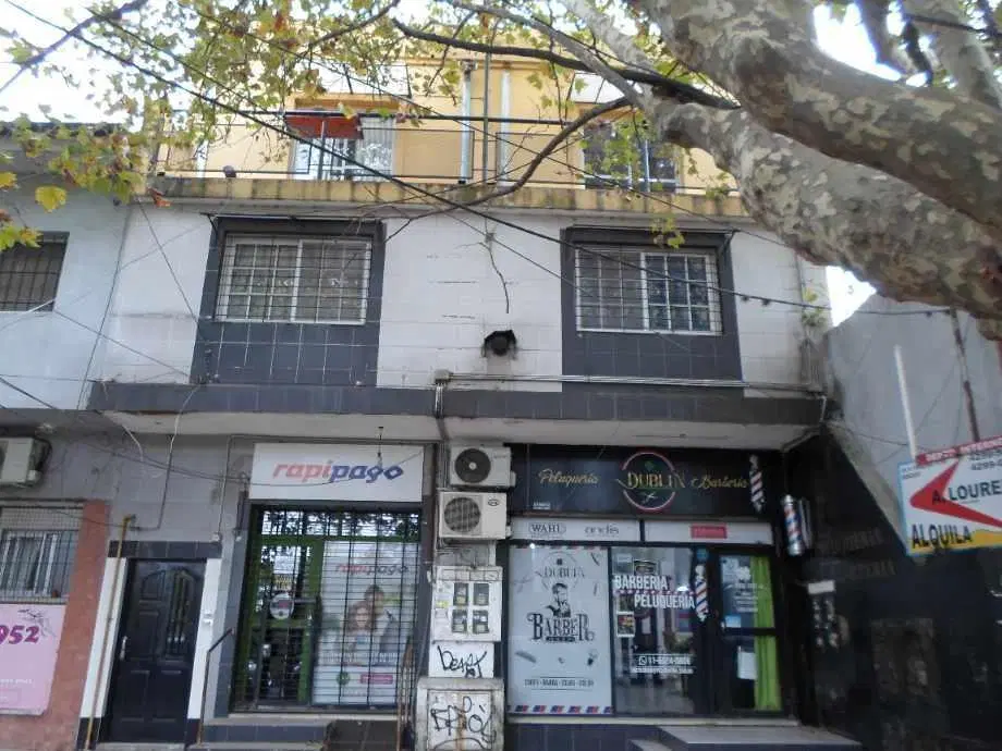 Departamento en venta a 3 cuadras de la estación! 3