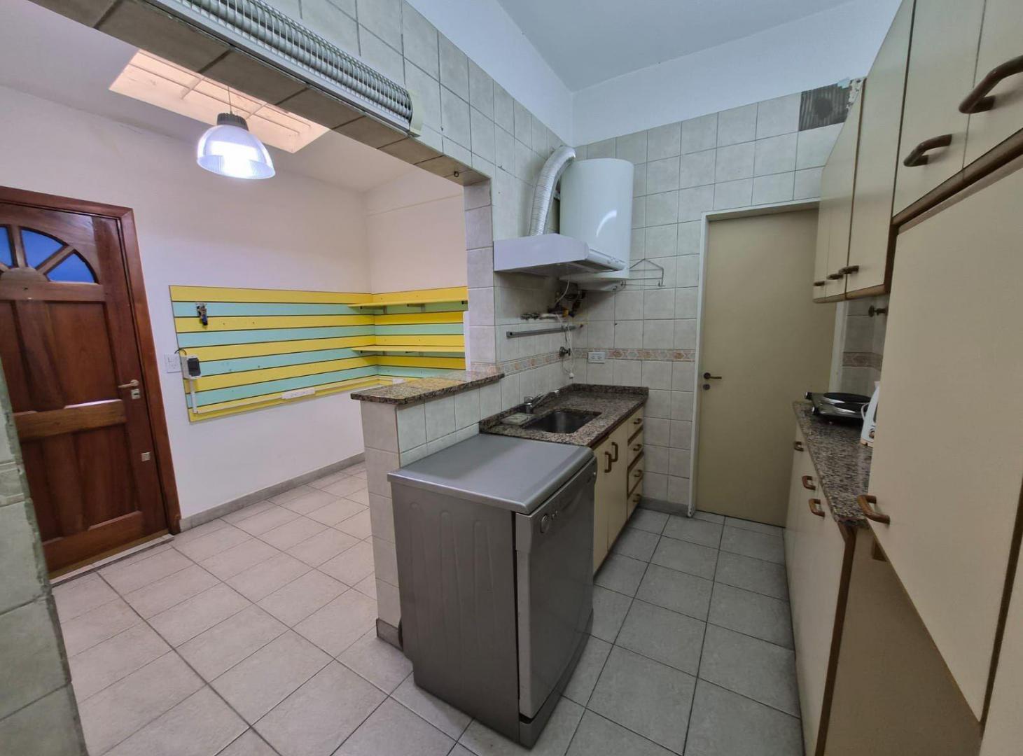 Foto de Local y departamento en venta sobre Avenida Espora en Burzaco!!, imagen 5