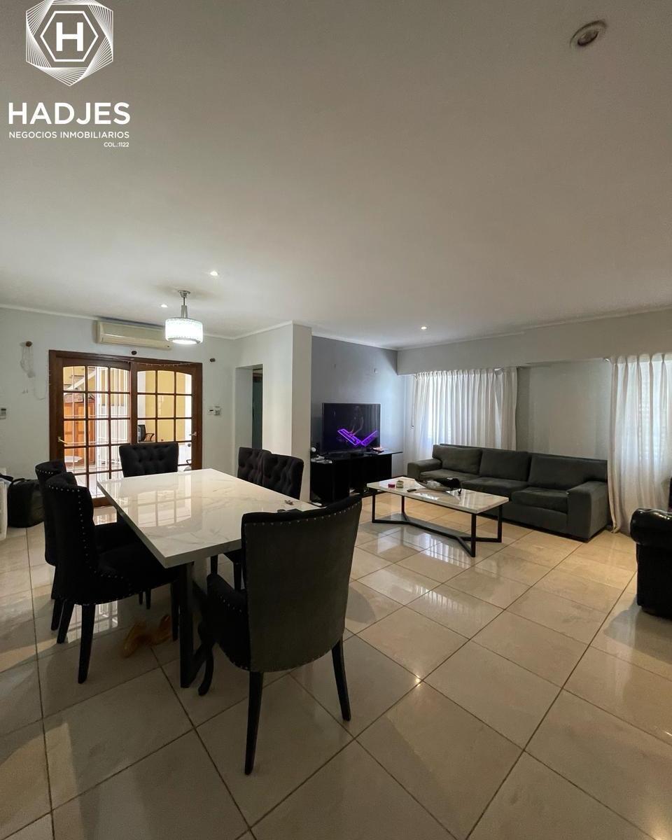 Venta Casa 4 Ambientes Quilmes 2
