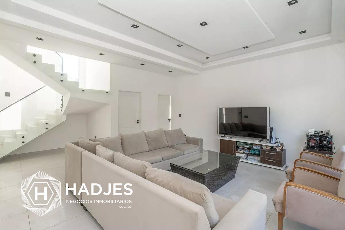 Foto de Casa en venta NUEVO QUILMES, excelente calidad y diseño. 6 ambientes c/piscina, imagen 2