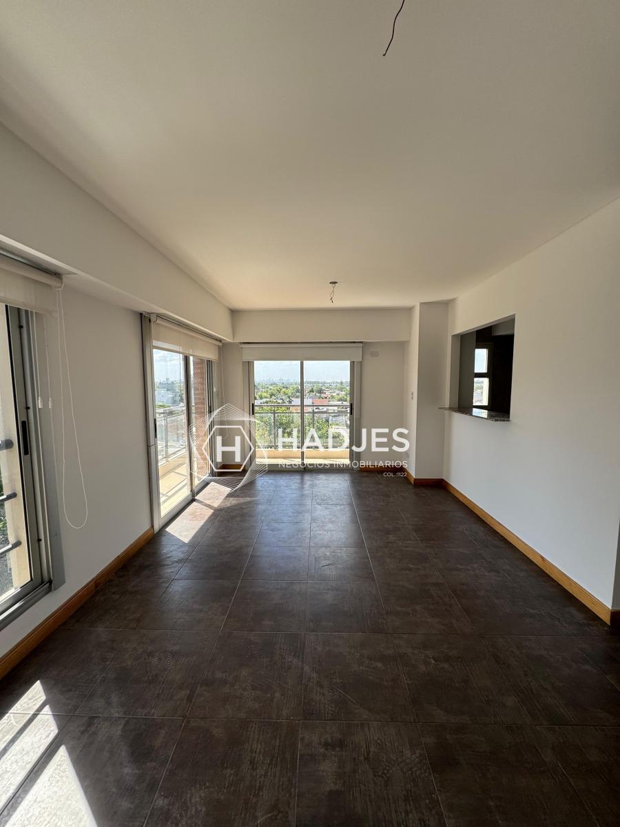 Foto de EXCELENTE DEPARTAMENTO COCHERA Y BAULERA QUILMES, imagen 4