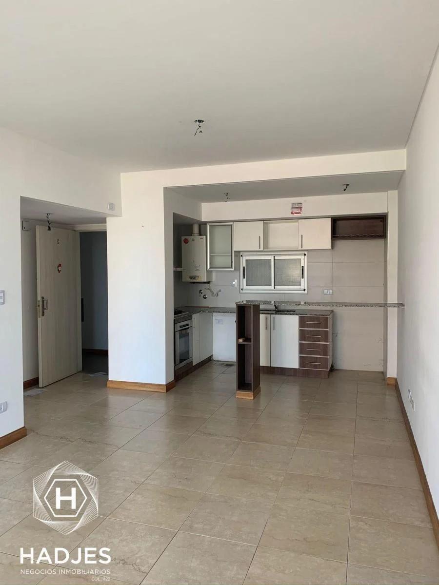 Oportunidad Apto Credito! 2 Ambientes con Cochera y Baulera 5