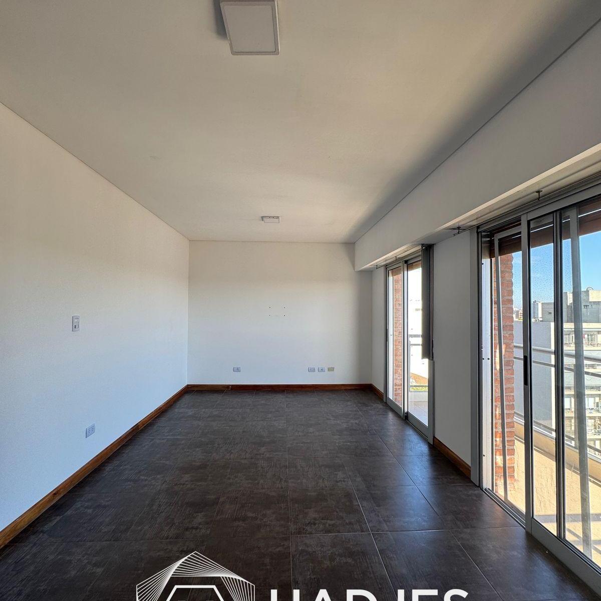 Foto de VENTA DEPARTAMENTO 2 AMBIENTES QUILMES CENTRO, imagen 5