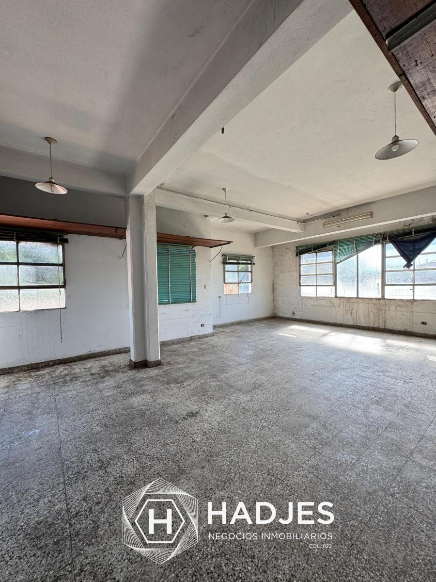 Foto de VENTA DE GALPON 2 PLANTAS ZONA QUILMES, imagen 2