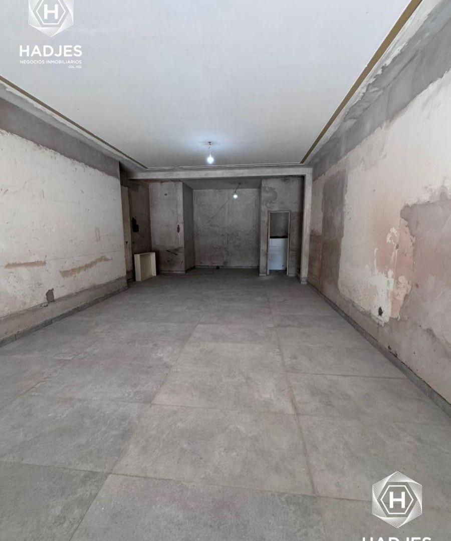 Foto de ALQUILER LOCAL COMERCIAL BERNAL CENTRO SOBRE AV. SAN MARTIN, imagen 5