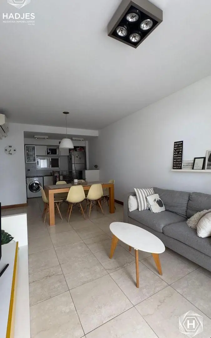 DEPARTAMENTO 2 ambientes Quilmes Centro VENTA 3