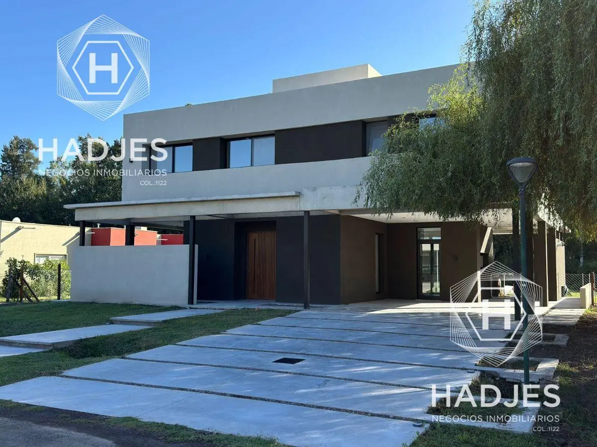 Venta casa a ESTRENAR en barrio LA CANDIDA 4