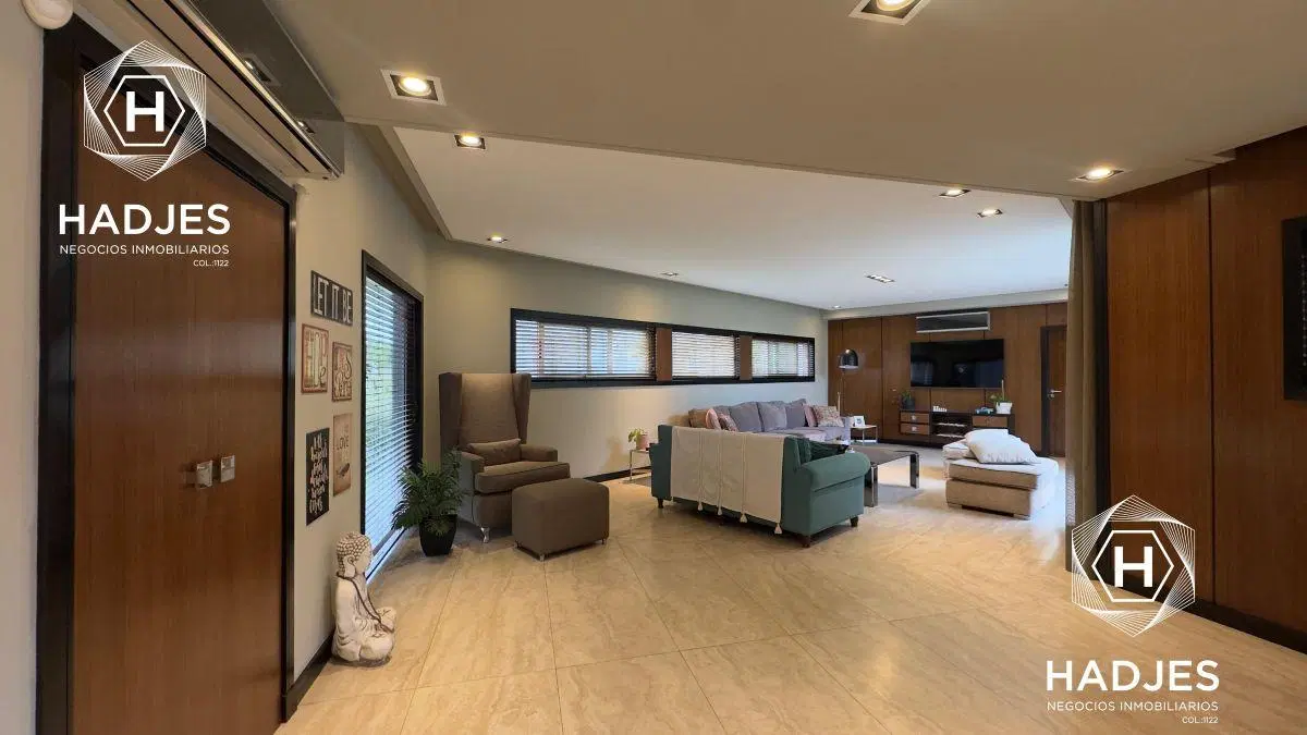 Exclusiva residencia de 7 ambientes en Barrio Privado Los Troncos – Berazategui 2