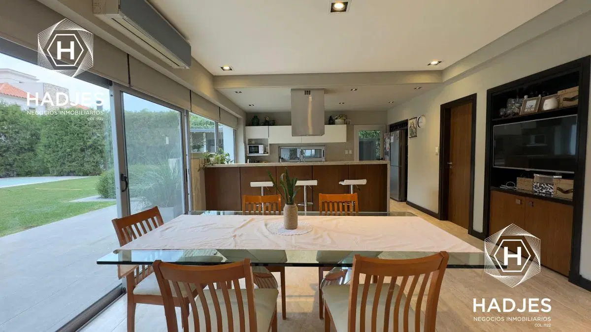 Exclusiva residencia de 7 ambientes en Barrio Privado Los Troncos – Berazategui 4