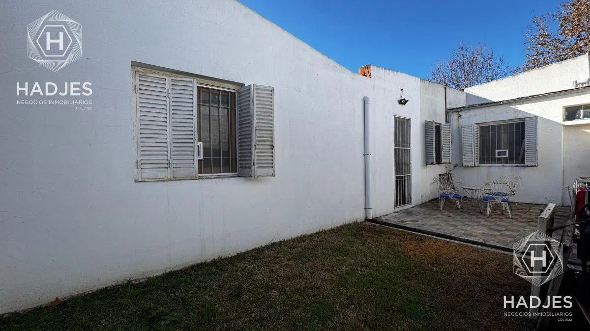 CASA de 4 ambientes, excelente para vivienda o inversion en zona de crecimiento 5