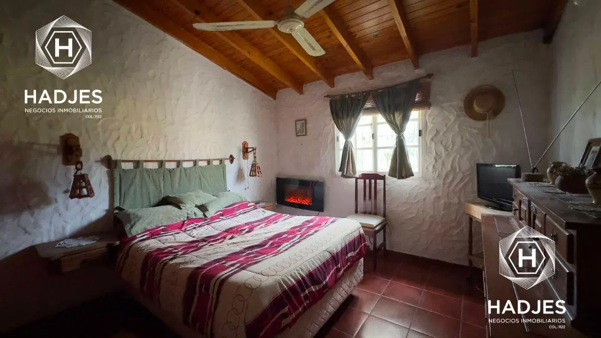 HERMOSA CASA QUINTA EN LOS VIEJOS OMBÚES VARELA c/ Pileta 3 ambientes 5