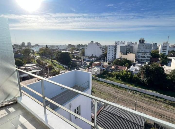 Dúplex Ultimo Piso!! Excelente Vista 4