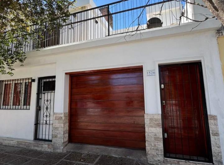 CASA DE 3 DORMITORIOS EN ALQUILER BARRIO AMPLIACION PUEYRREDON 1