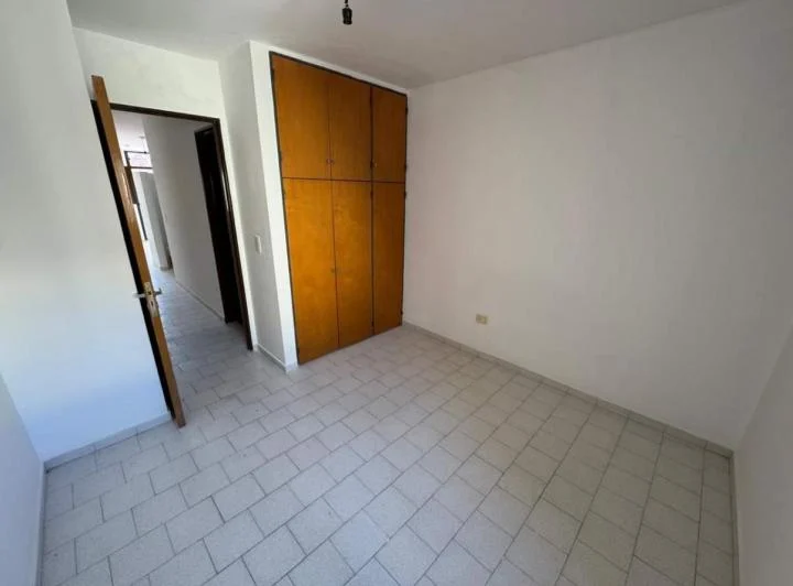 DEPTO EN ALQUILER BARRIO ALBERDI DE 1 DORMITORIO 5