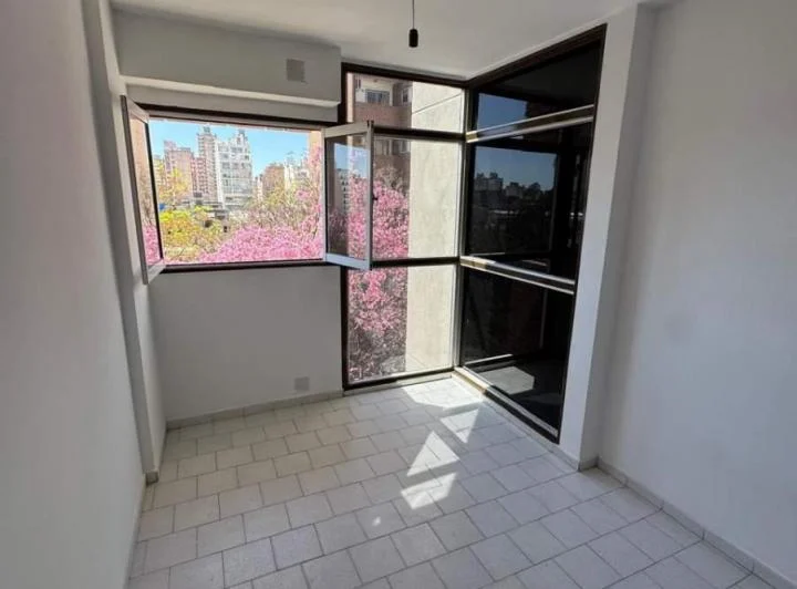 DEPTO EN ALQUILER BARRIO ALBERDI DE 1 DORMITORIO 3