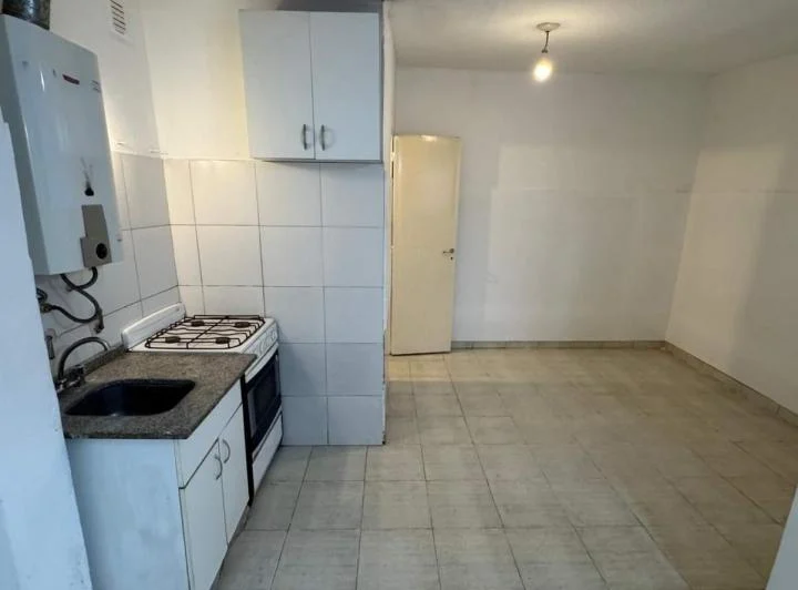 DEPTO MONOAMBIENTE EN GUEMES 2