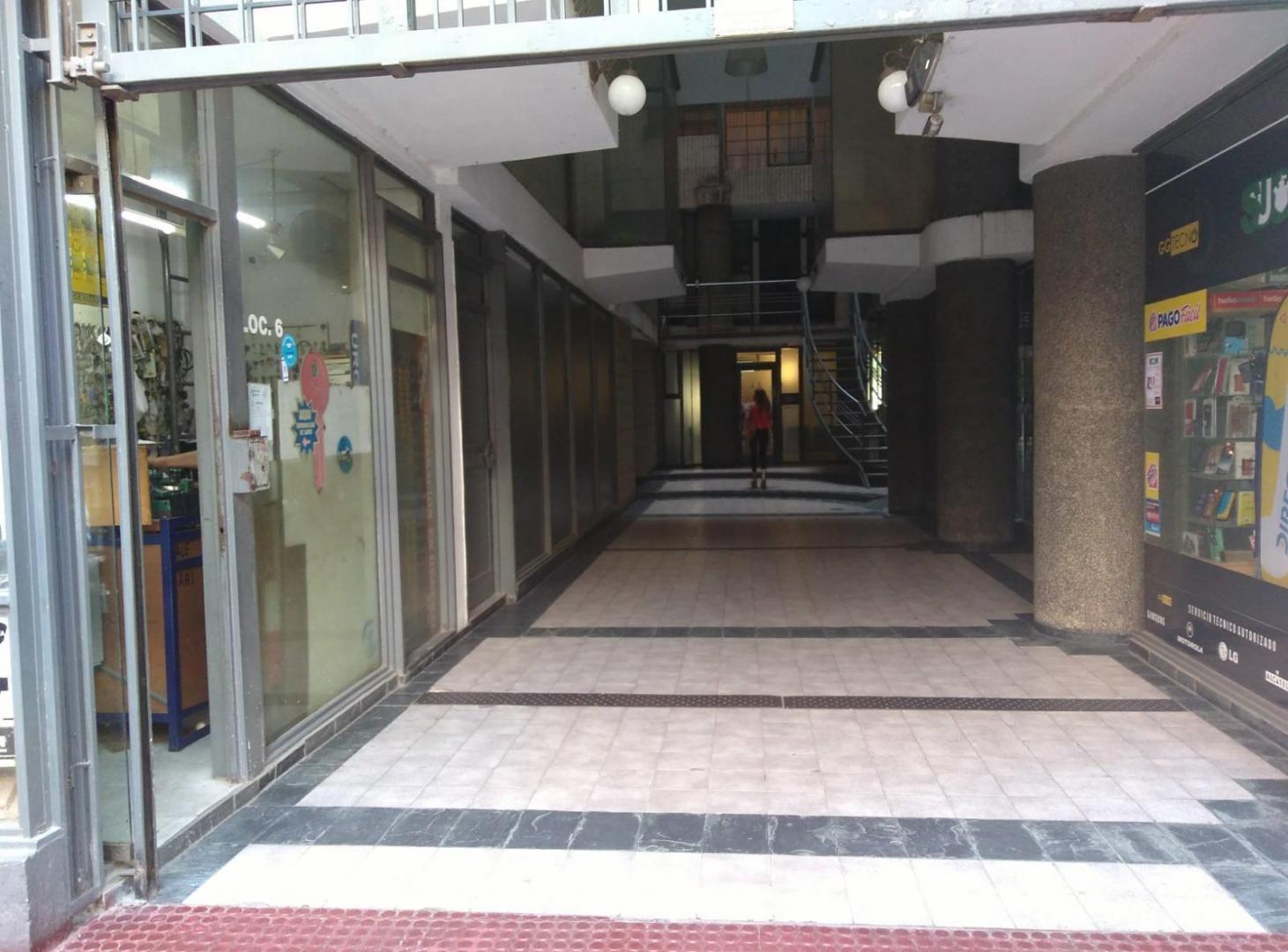 Foto de ALQUILER DE OFICINA EN PLENO CENTRO CORDOBA, imagen 5