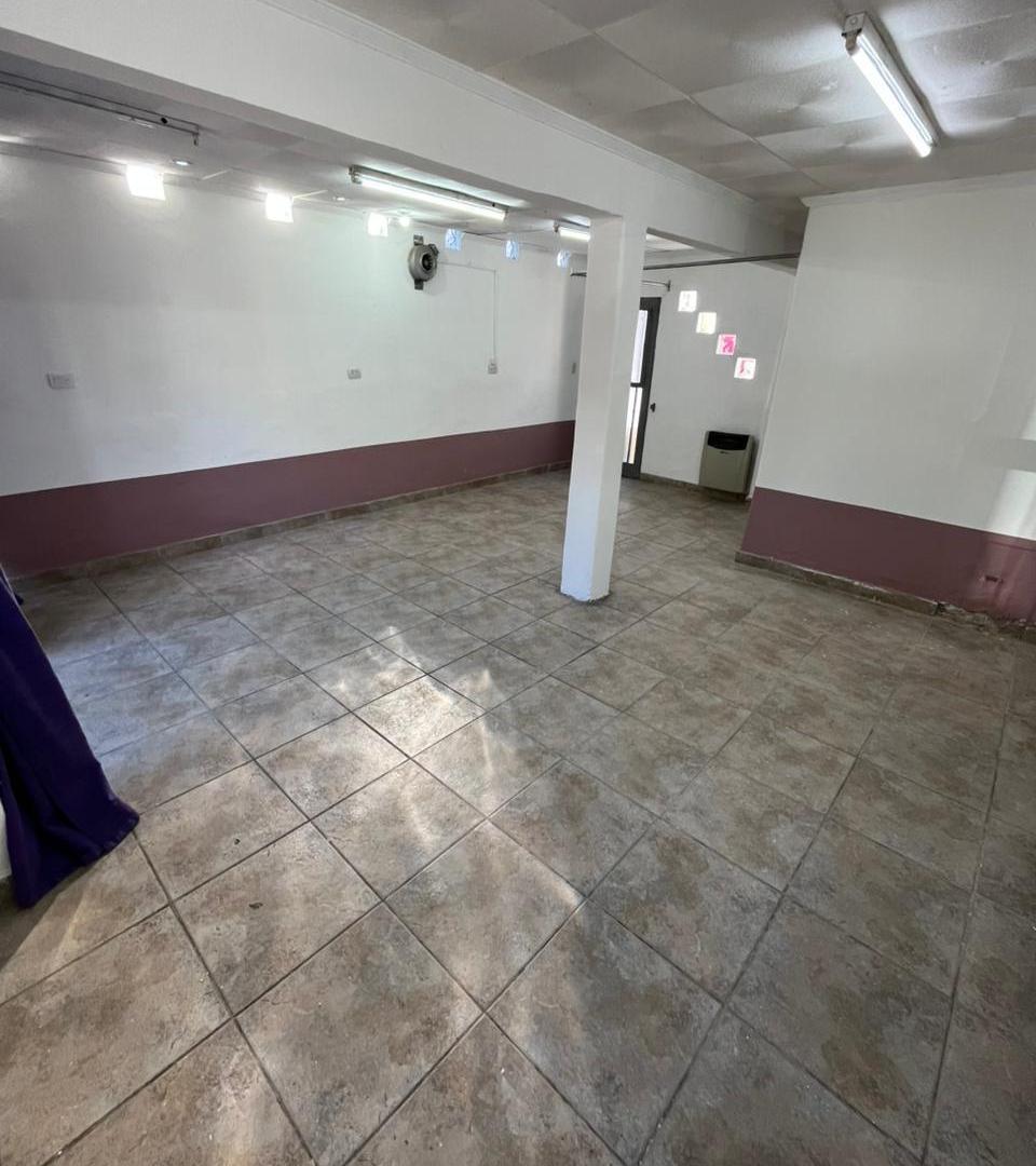 Foto de LOCAL COMERCIAL EN ALQUILER BARRIO GENERAL BUSTOS CÓRDOBA CAPITAL, imagen 5