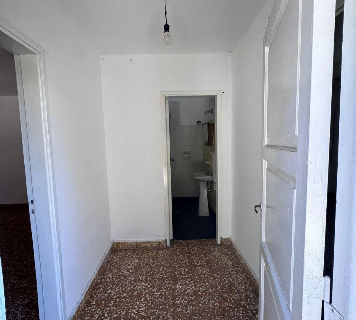 CASA EN ALQUILER BARRIO TALLERES 2