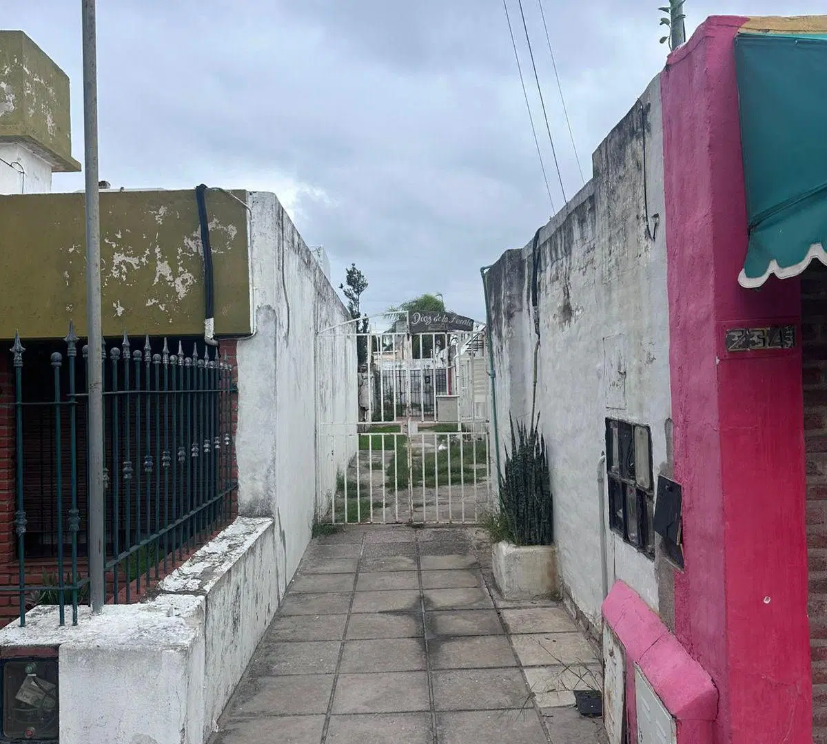 CASA EN ALQUILER 2 DORMITORIOS AMEGHINO SUD 3