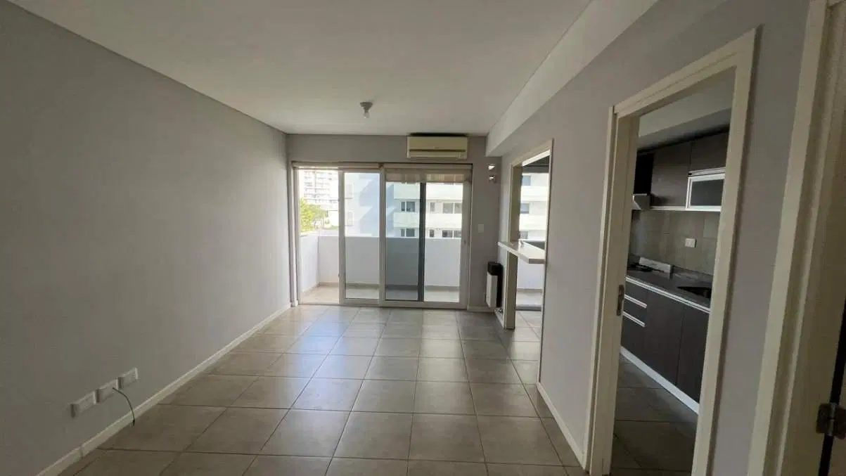 DEPARTAMENTO DE 1 DORMITORIO EN GENERAL PAZ CON BALCÓN 3