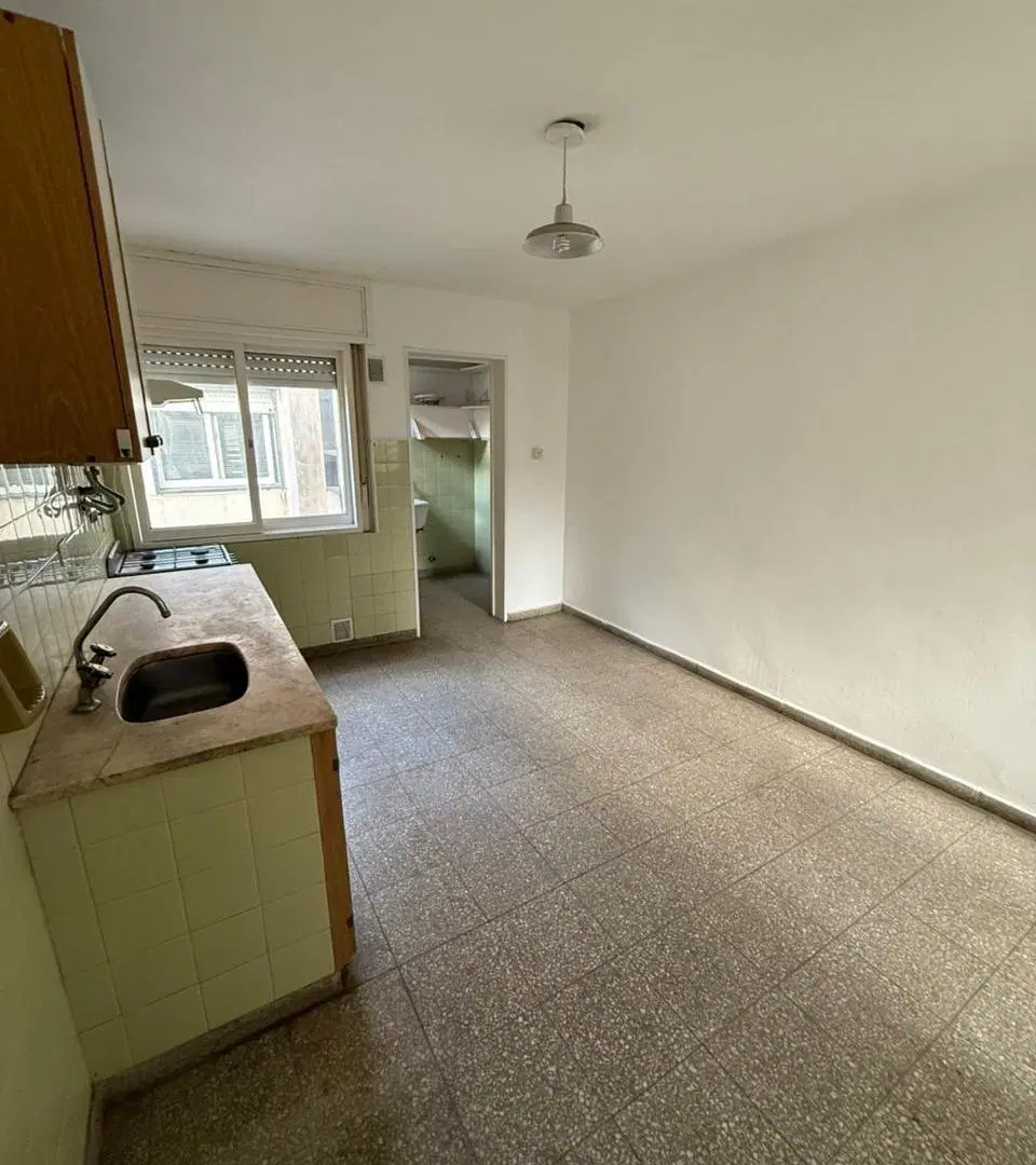 DEPARTAMENTO DE 1 DORMITORIO EN BARRIO ALBERDI 3