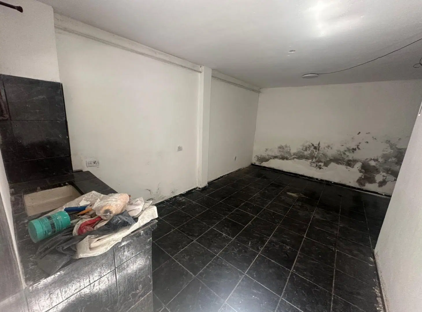 SE ALQUILA DEPOSITO 1