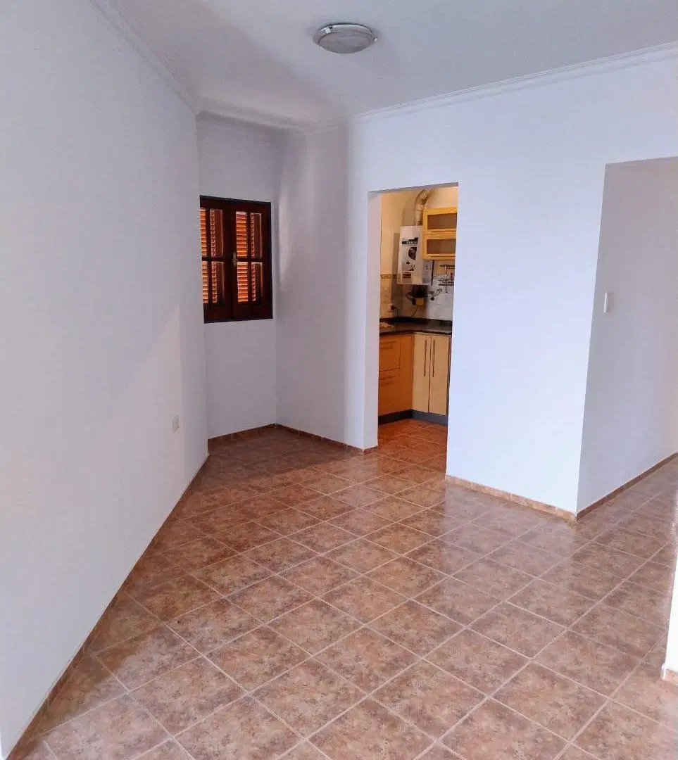 DEPARTAMENTO DE 2 DORMITORIOS BARRIO VILLA CABRERA 3