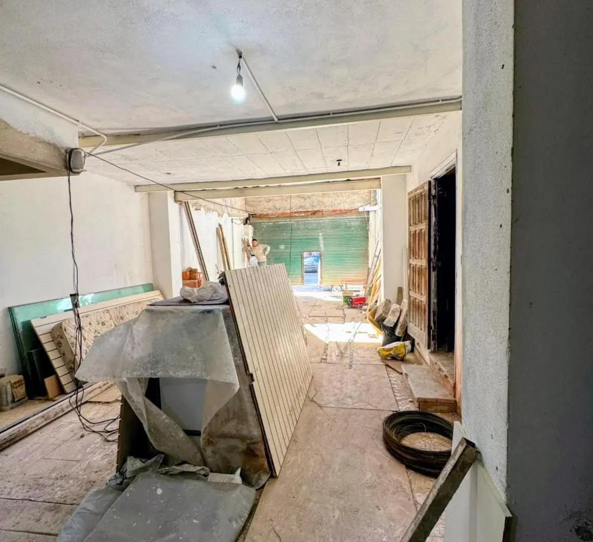 EDIFICIO DE USO COMERCIAL EN ALQUILER 4