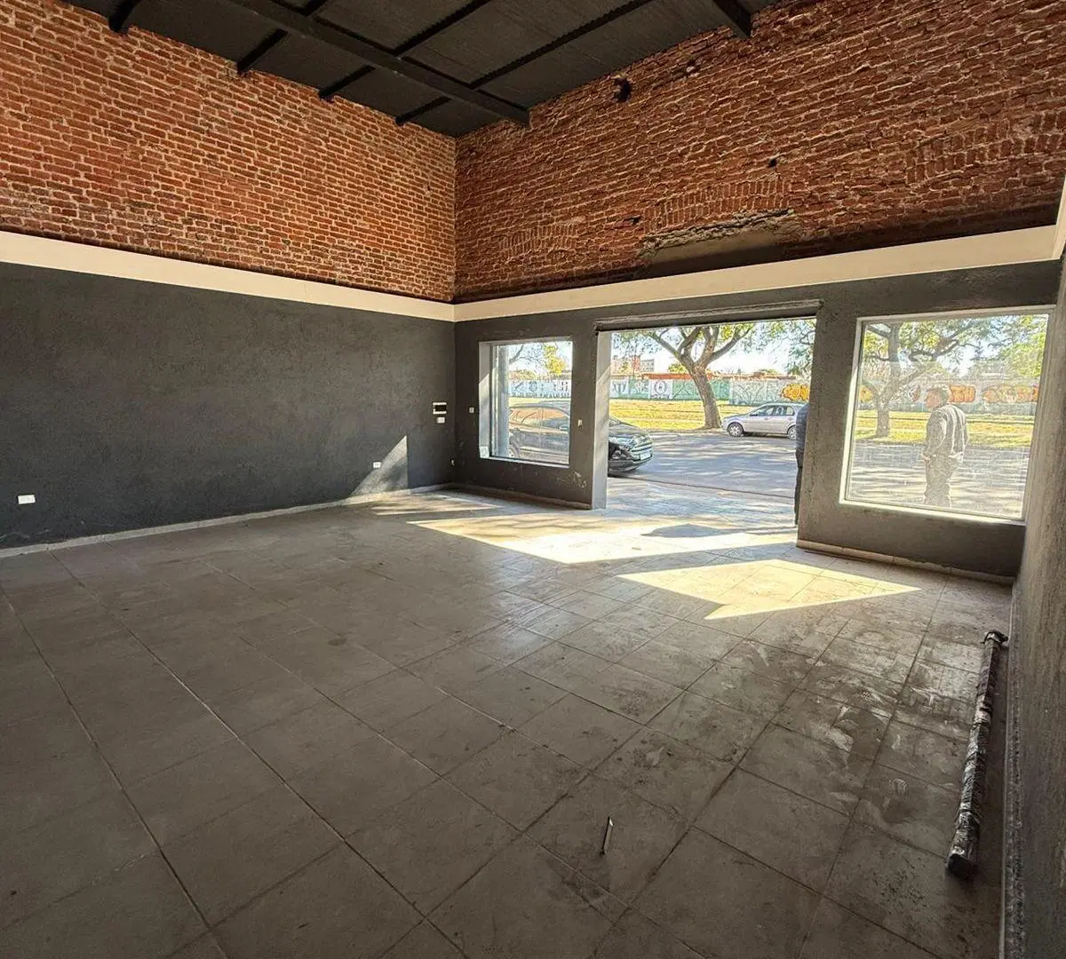 LOCAL COMERCIAL EN ALQUILER BARRIO PUEYRREDÓN 1