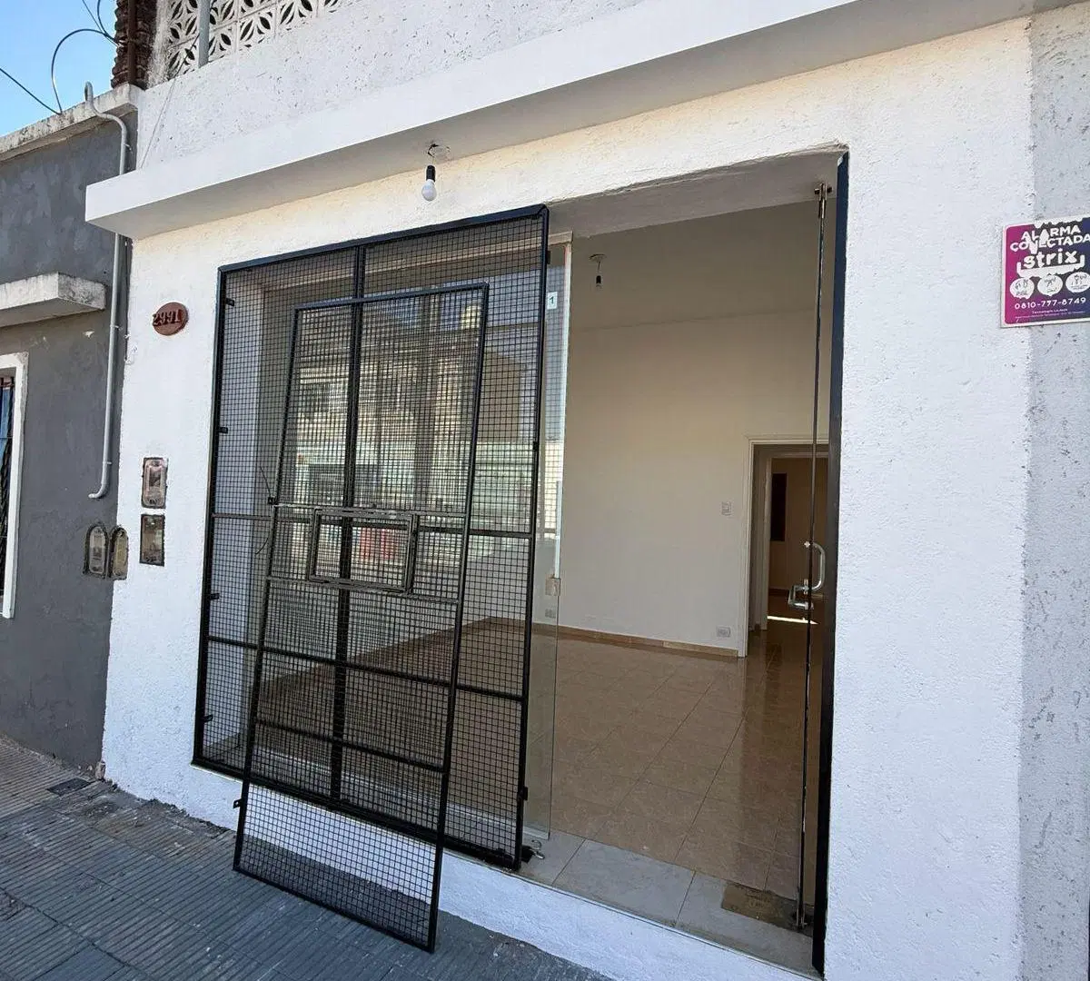 LOCAL COMERCIAL EN ALQUILER BARRIO YOFRE NORTE 4