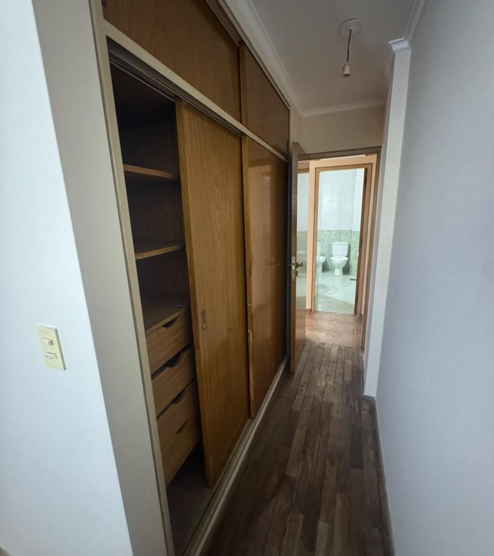 Foto de DEPARTAMENTO A MEDIA CUADRA DEL PATIO OLMOS. 1 DORMITORIO CON BALCÓN, imagen 3