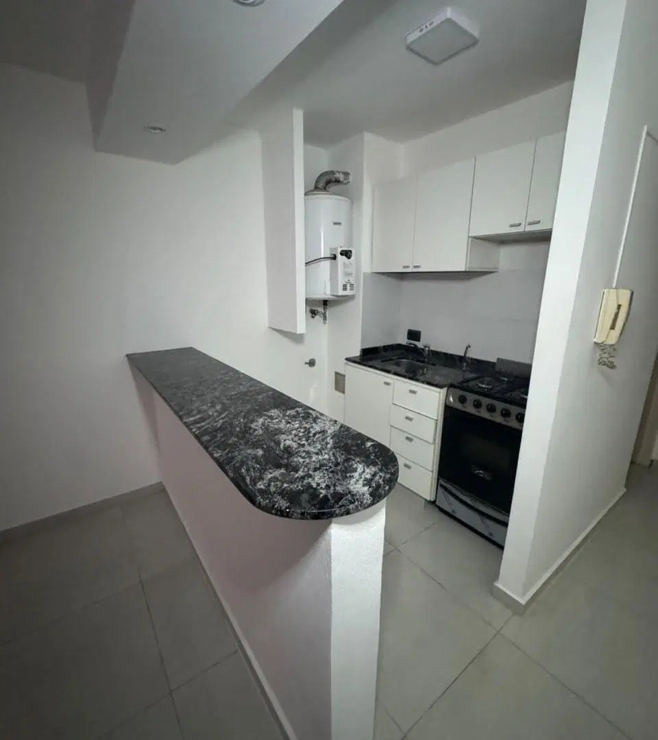 MONOAMBIENTE EN ALQUILER NUEVA CORDOBA. 3