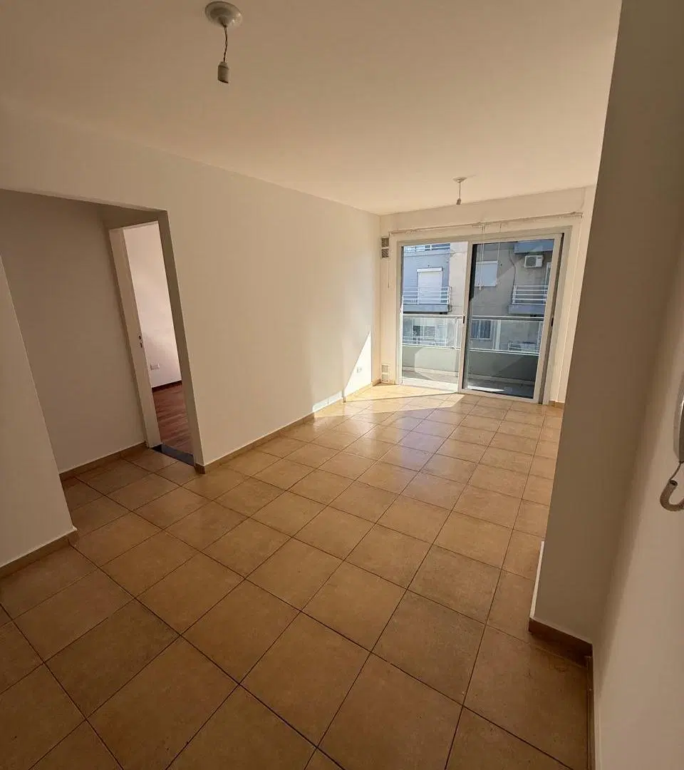 DEPARTAMENTO DE 1 DORMITORIO EN BARRIO ALTO ALBERDI 1