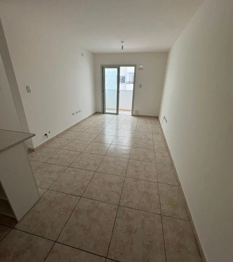 DEPARTAMENTO EN ALBERDI 4