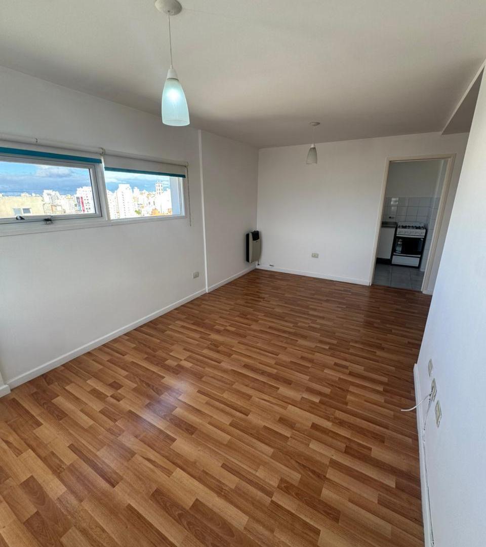 Foto de DEPARTAMENTO DE DOS DORMITORIOS EN ALQUILER-- OPORTINIDAD!!!, imagen 1
