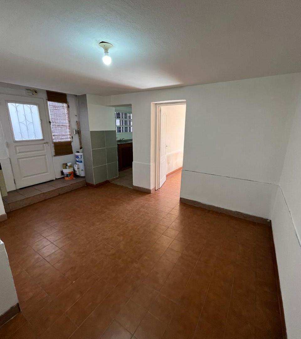 Foto de DEPARTAMENTO DE 1 DORMITORIO EN BARRIO SAN VICENTE, imagen 1