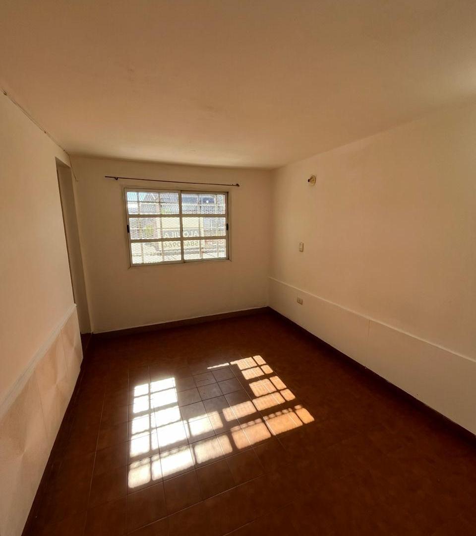 Foto de DEPARTAMENTO DE 1 DORMITORIO EN BARRIO SAN VICENTE, imagen 4