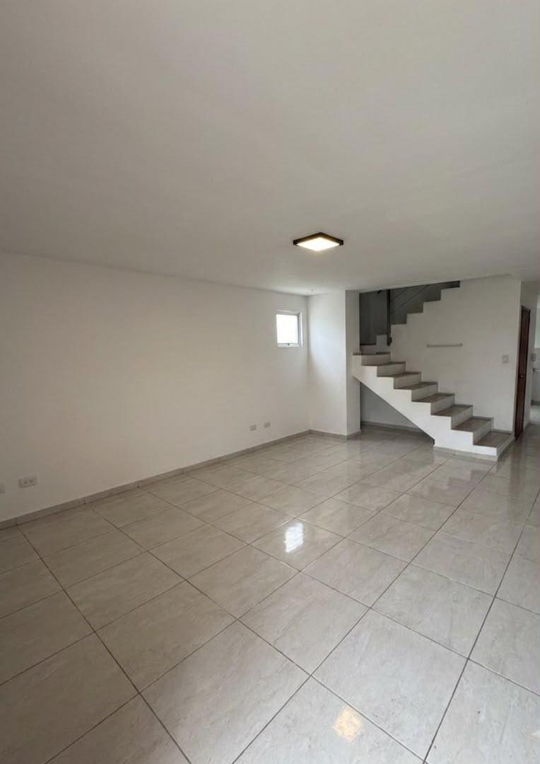 Foto de DUPLEX EN ALQUILER BARRIO QUINTAS ARGUELLO, imagen 2