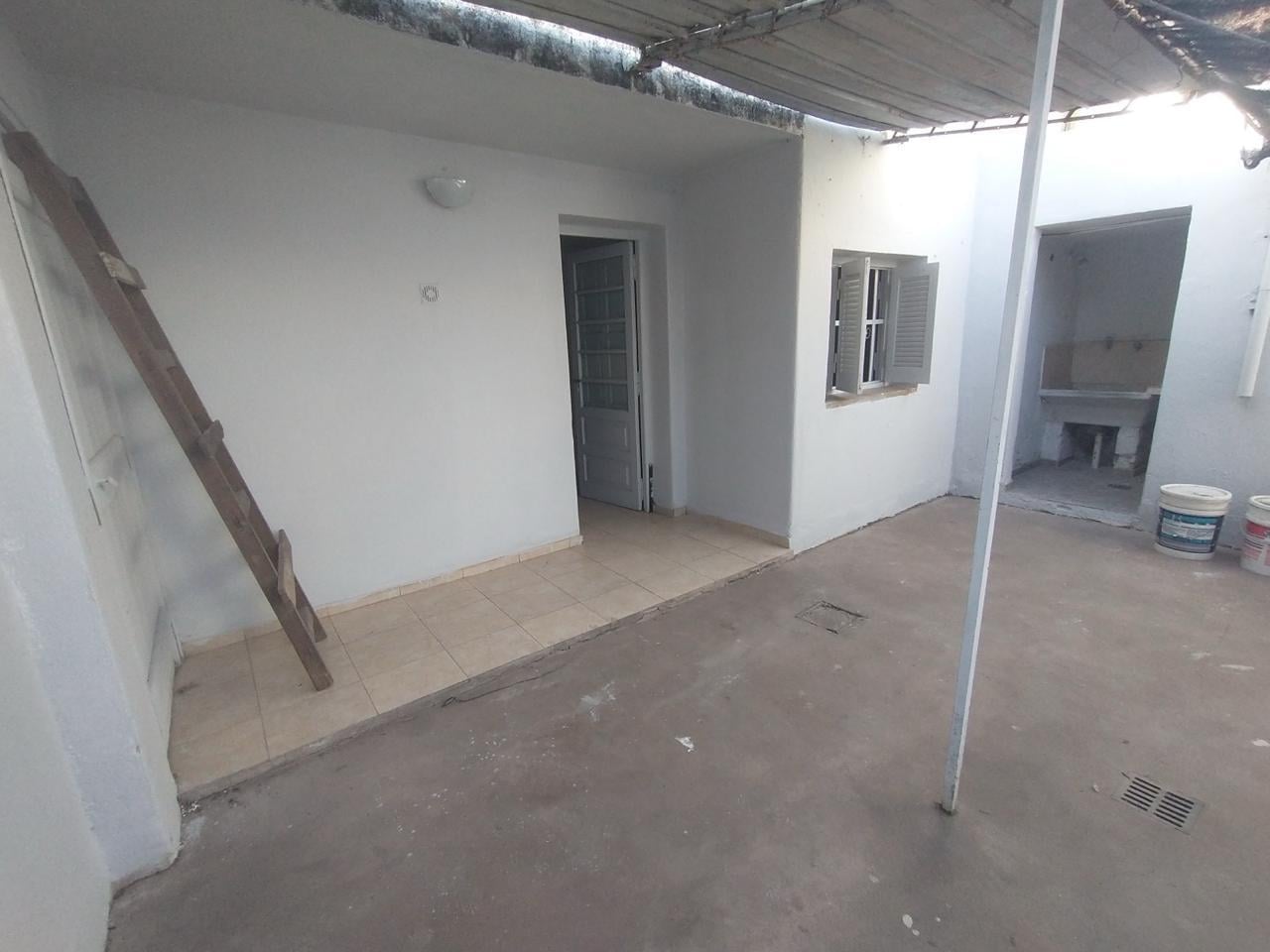 Foto de CASA EN ALQUILER 2 DORMITORIOS CON PATIO-- ALTA CORDOBA., imagen 5