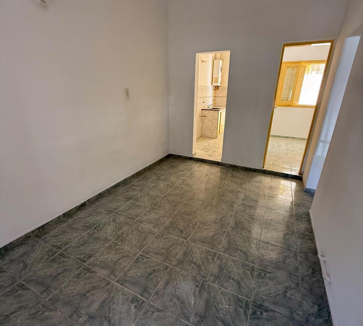 Foto de CASA EN ALQUILER 2 DORMITORIOS BARRIO GENERAL BUSTOS, imagen 5